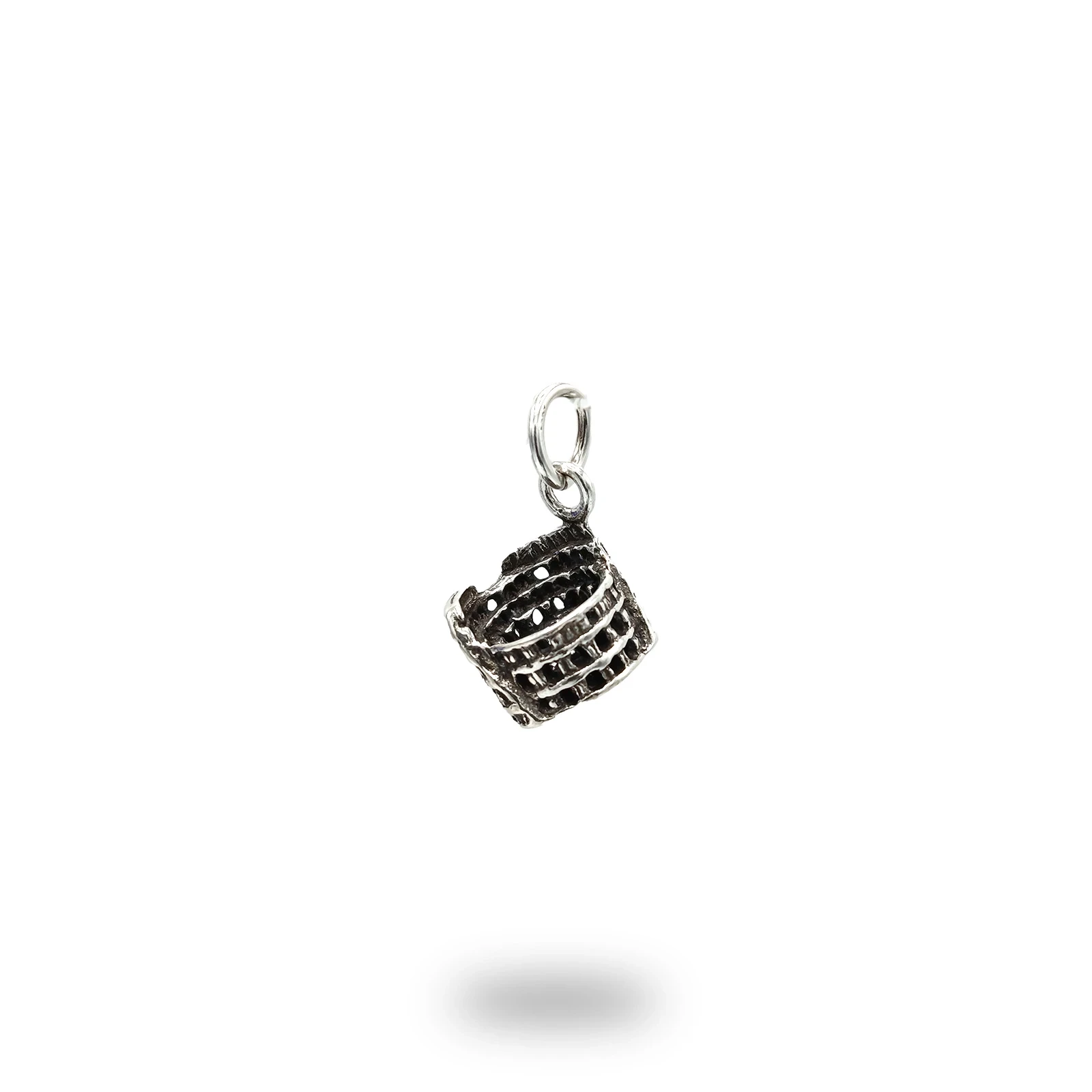 Charm Colosseo in argento 800 brunito, simbolo eterno di Roma e della storia
