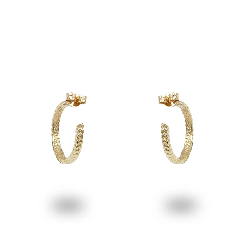 Orecchini campanella piccoli con cuori in argento 925 dorato, dolcezza e luce artigianale