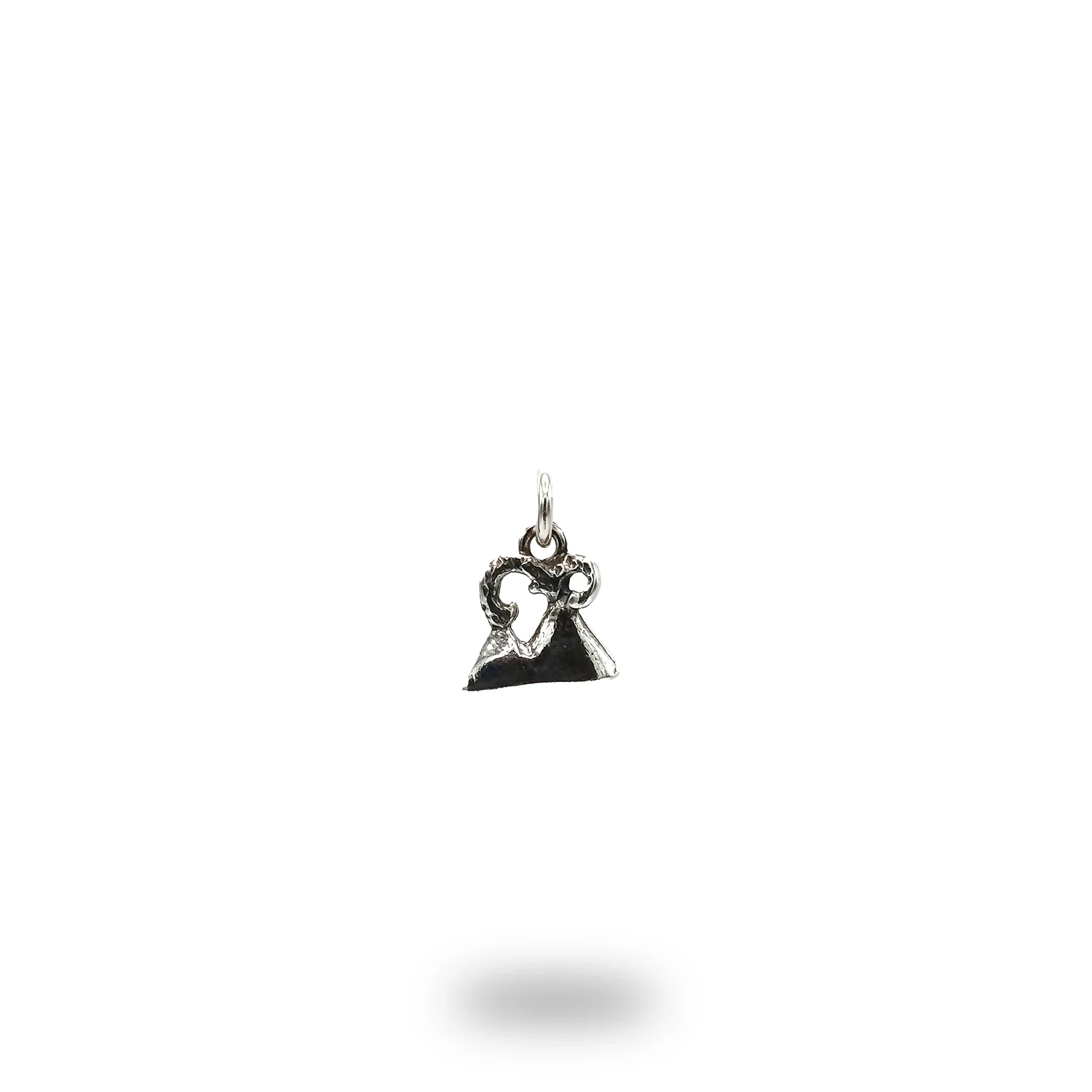 Charm mini con Vesuvio in argento 925 brunito – gioiello artigianale italiano