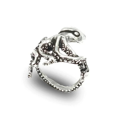 Anello con polpo in argento 925 brunito, gioiello artigianale italiano