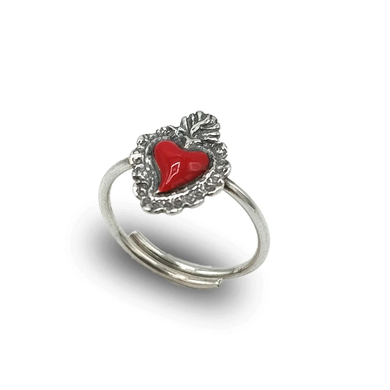 Anello artigianale con cuore ex voto in argento 925 brunito, simbolo di devozione