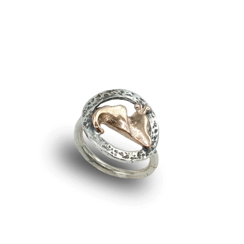 Anello cerchio brunito in Argento 925 con Vesuvio di bronzo – gioiello artigianale italiano