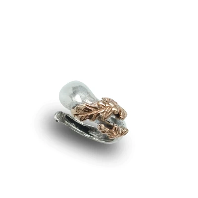 Anello Asso di Bastoni brunito in Argento 925 con foglie di bronzo – gioiello artigianale italiano