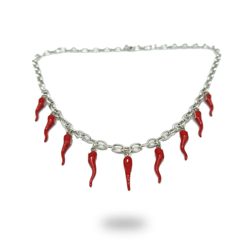 Collana in argento 925 brunito con corni smaltati rossi, realizzata artigianalmente in Italia con tecnica a microfusione.