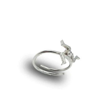 Anello in argento 925 rodiato con Trinacria e zircone – simbolo siciliano artigianale