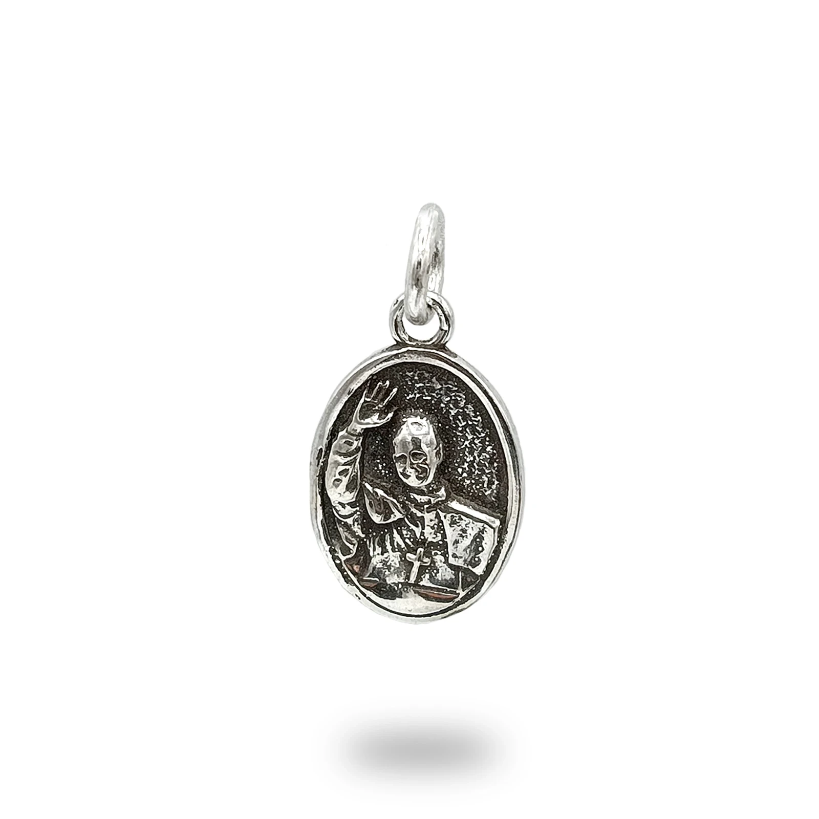 Medaglia Papa Leone XIV in Argento 925, gioiello religioso artigianale dedicato al 267° Pontefice della Chiesa Cattolica.