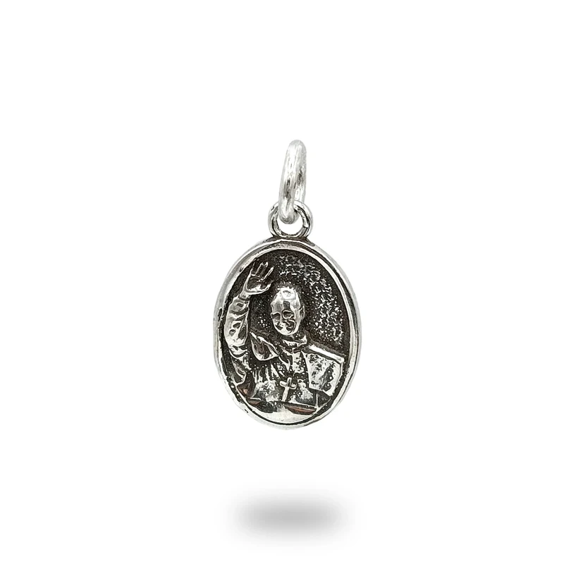 Medaglia Papa Leone XIV in Argento 925, gioiello religioso artigianale dedicato al 267° Pontefice della Chiesa Cattolica.