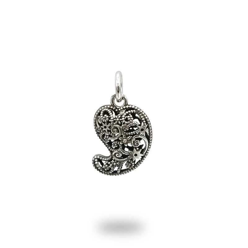 Ciondolo Cuore Abruzzese in Argento 925, simbolo artigianale ispirato alla tradizione dell’Abruzzo.