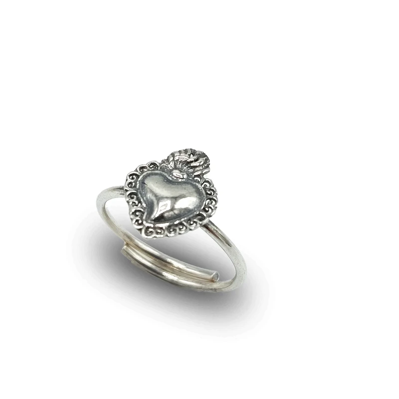 Anello cuore ex voto con riccioli in argento 925 brunito, realizzato a mano in Italia